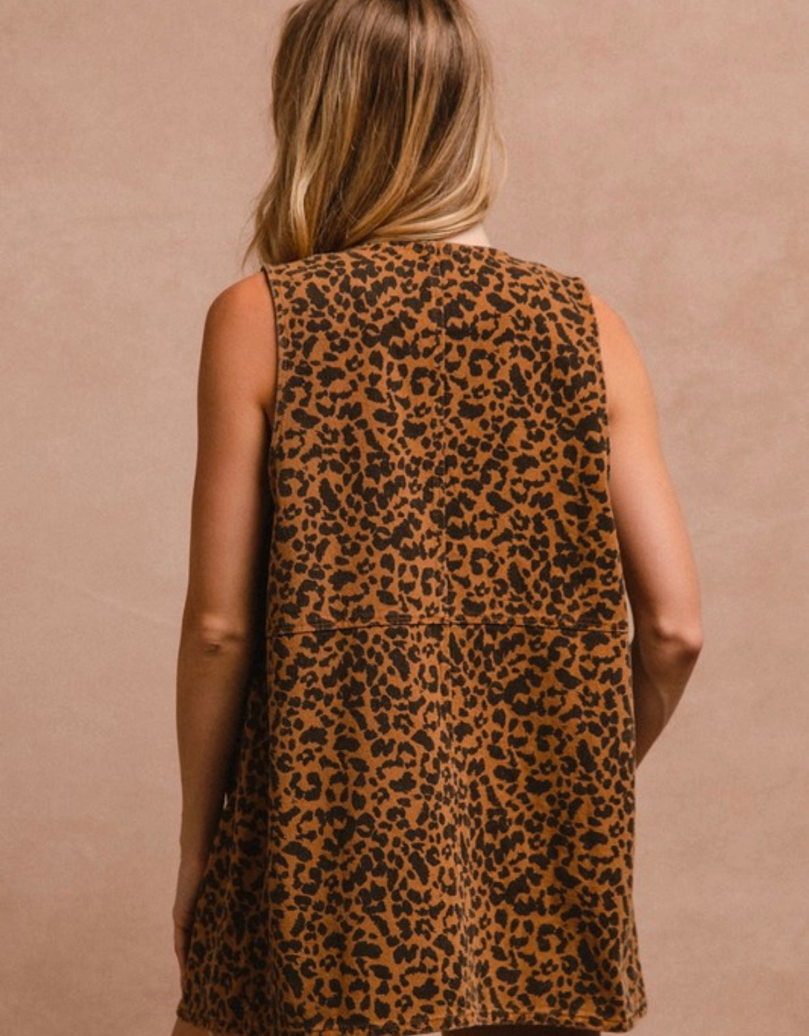 Printed Denim Vest (Curvy)