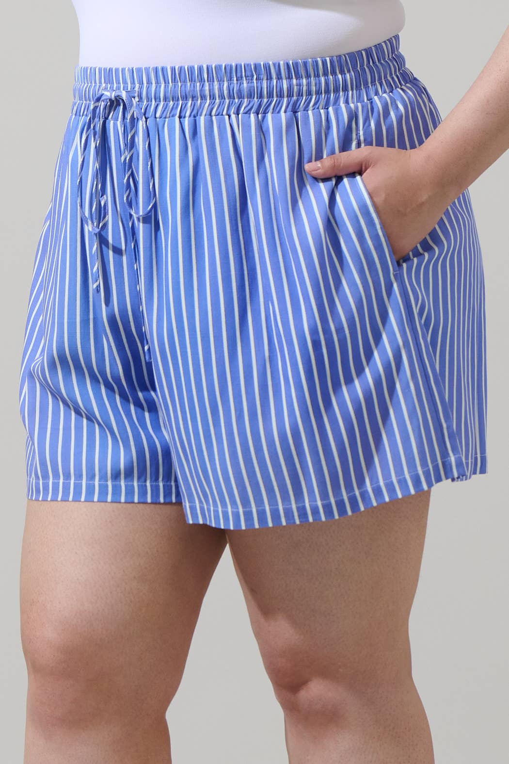 A Curvy Boxer Short