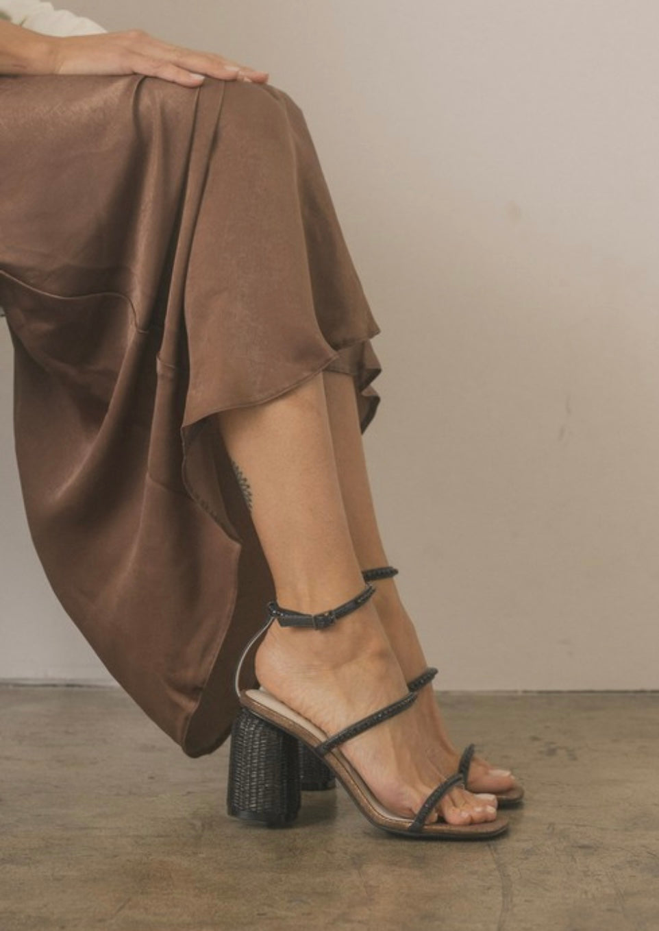 The Destiny - Studded Raffia Heel