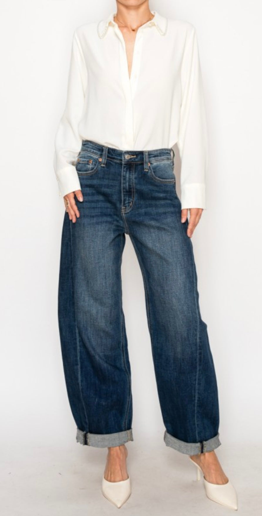 A Twisted Barrel Jean