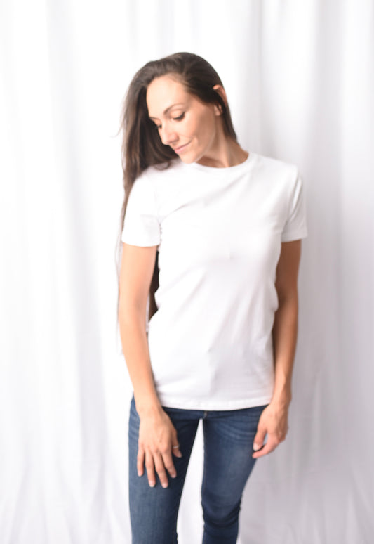 A Crew Neck Fitted White Tee
