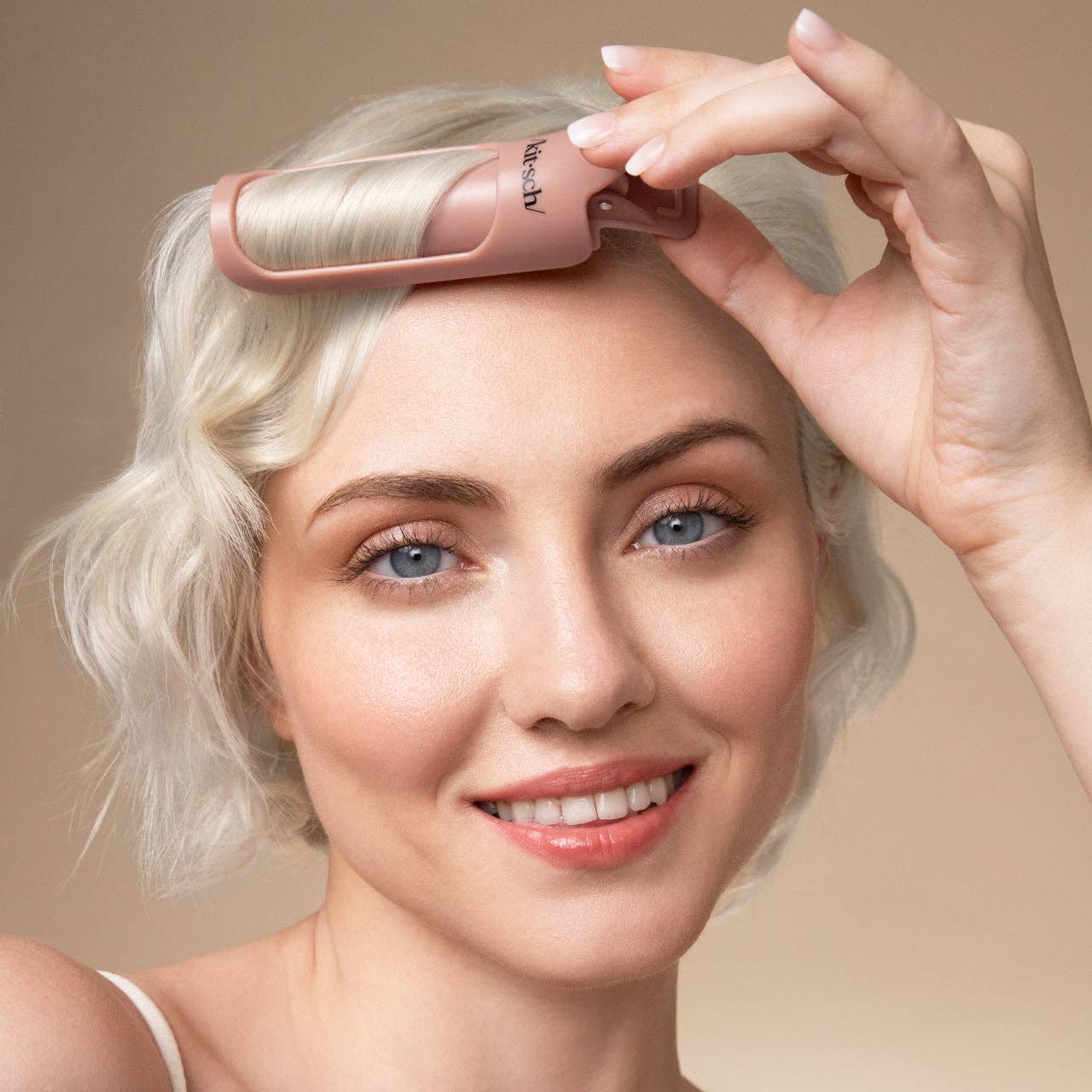 A Volumizing Hair Clip in Terracotta LOL