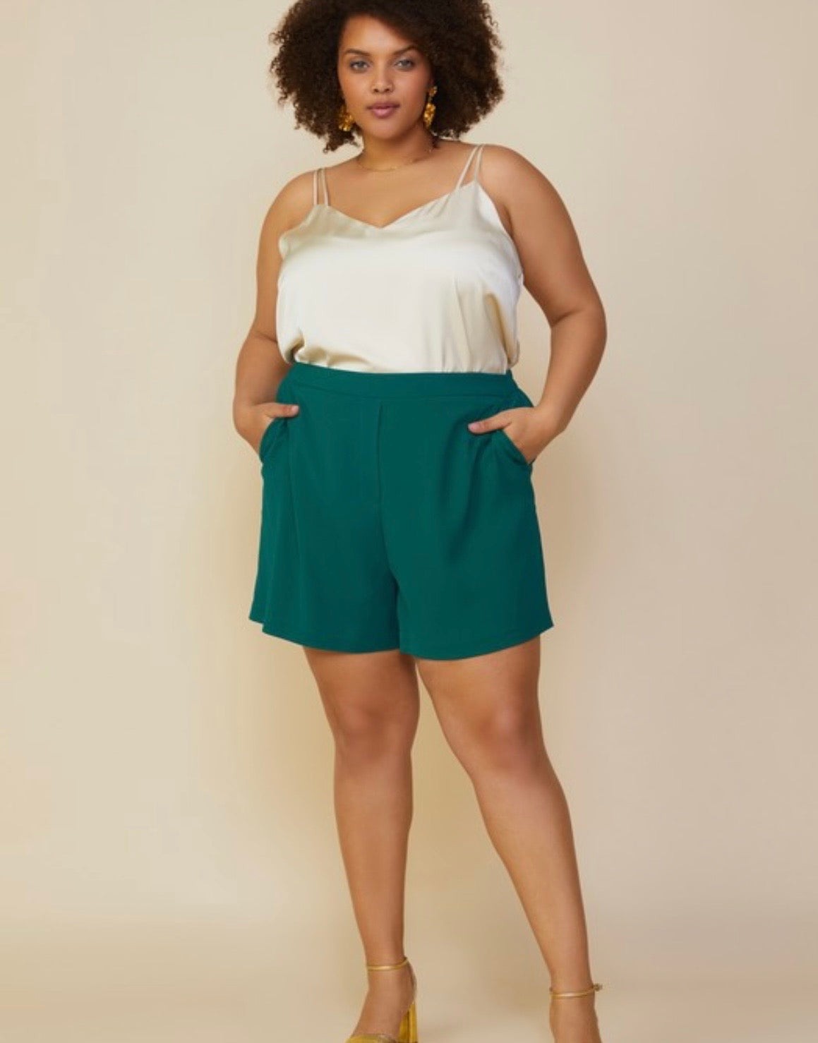 A Curvy Trouser Short