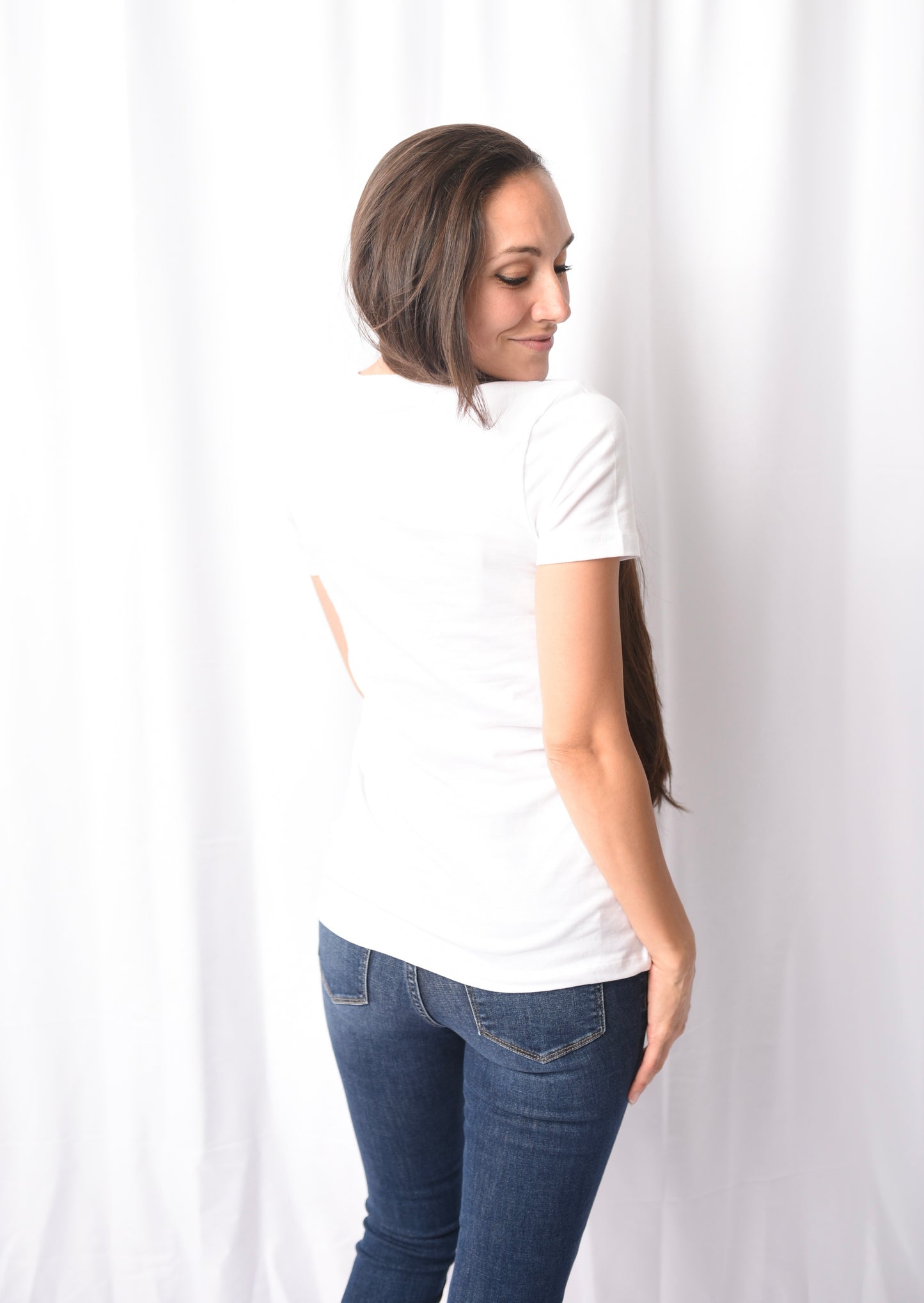 A Crew Neck Fitted White Tee