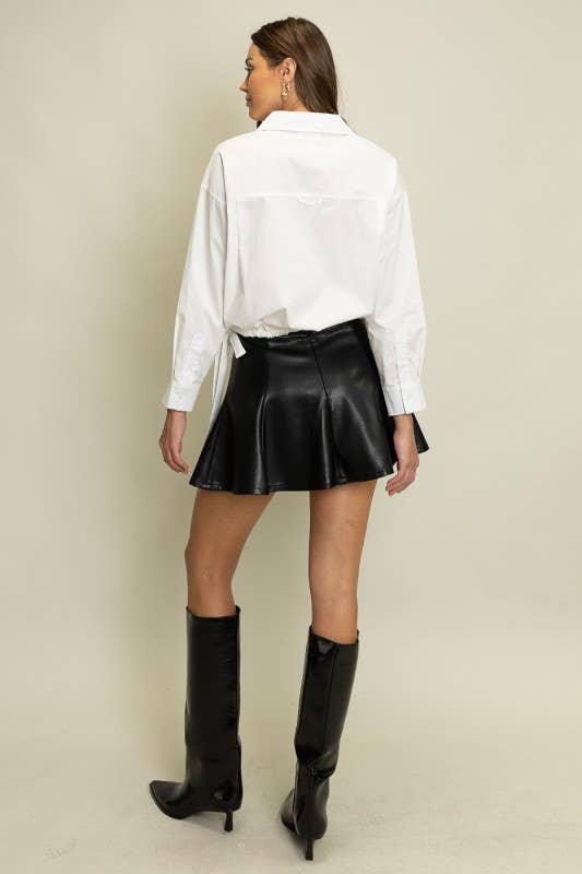 A Cropped Drawstring Shirt