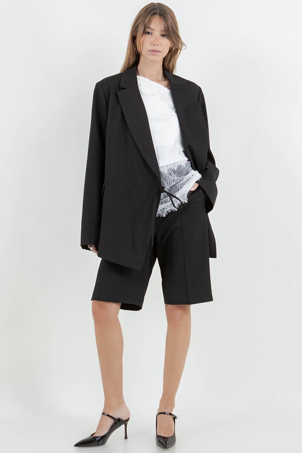 A Bermuda Short With SIDE ZIP