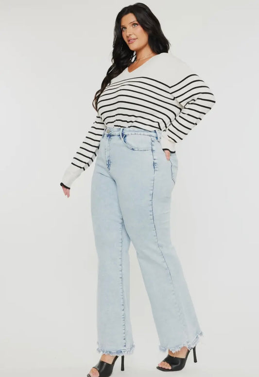 A Curvy Flared Denim