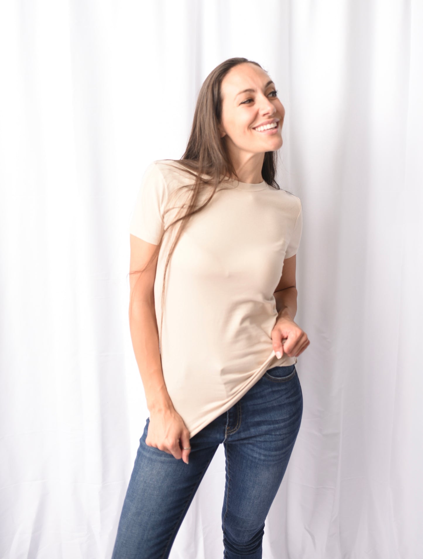 A Crew Neck Fitted White Tee