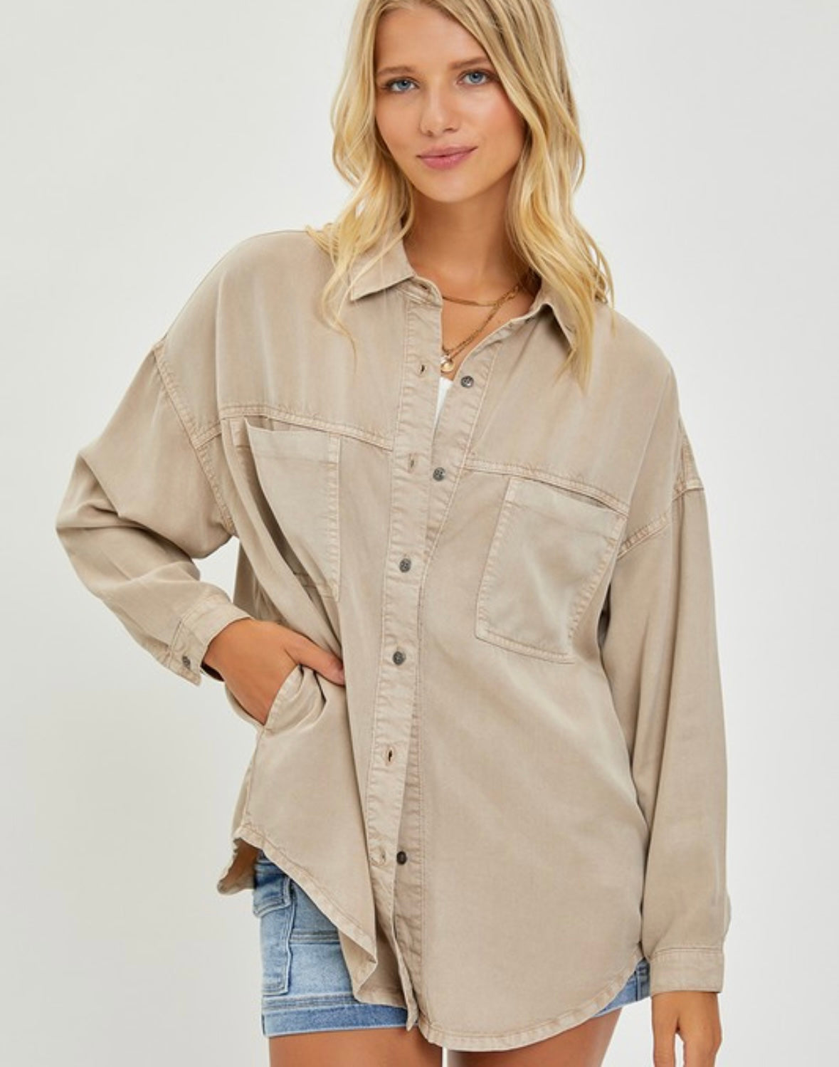 A Curvy Tencel Button Up