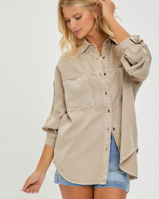 A Curvy Tencel Button Up