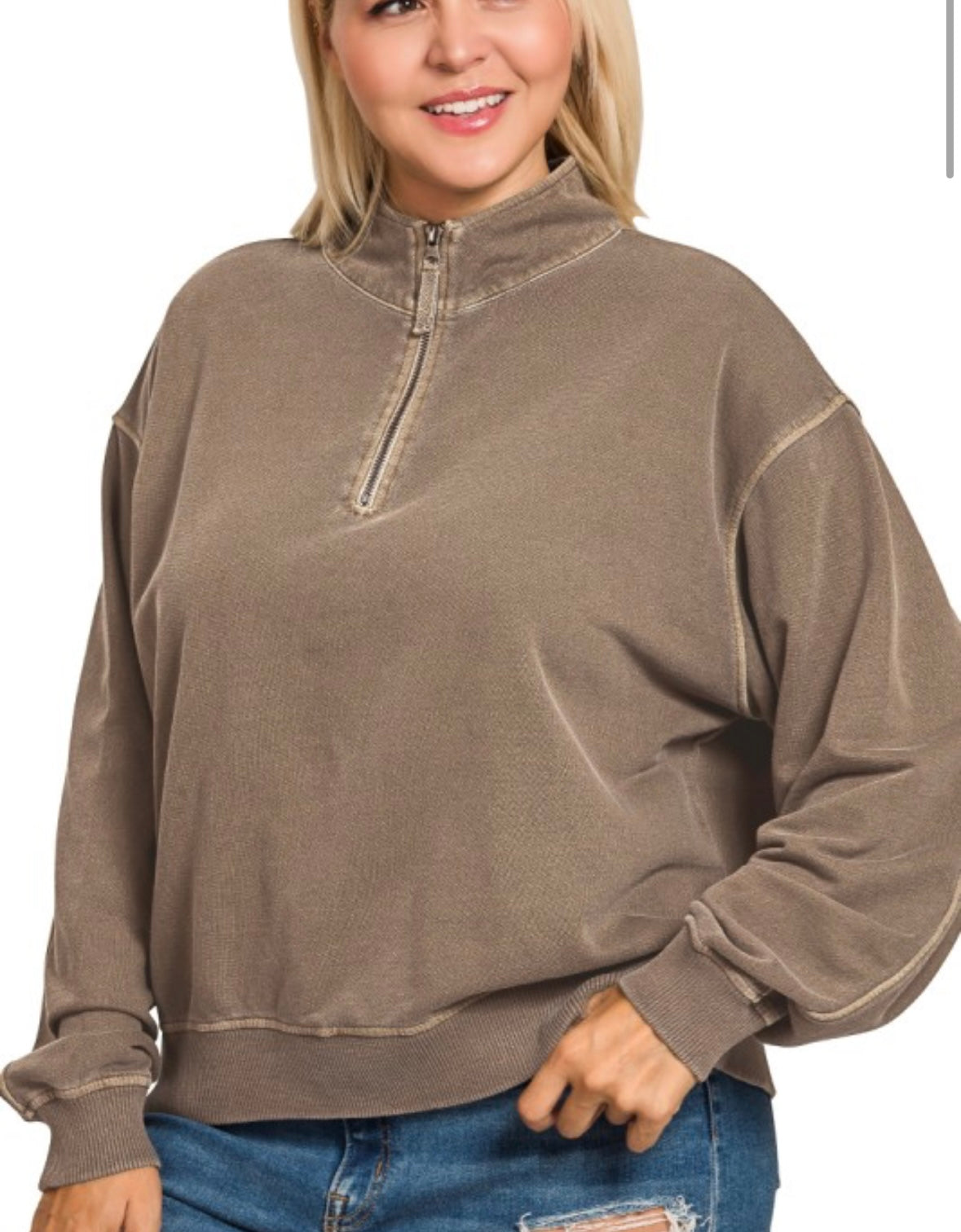 A Curvy Half-zip