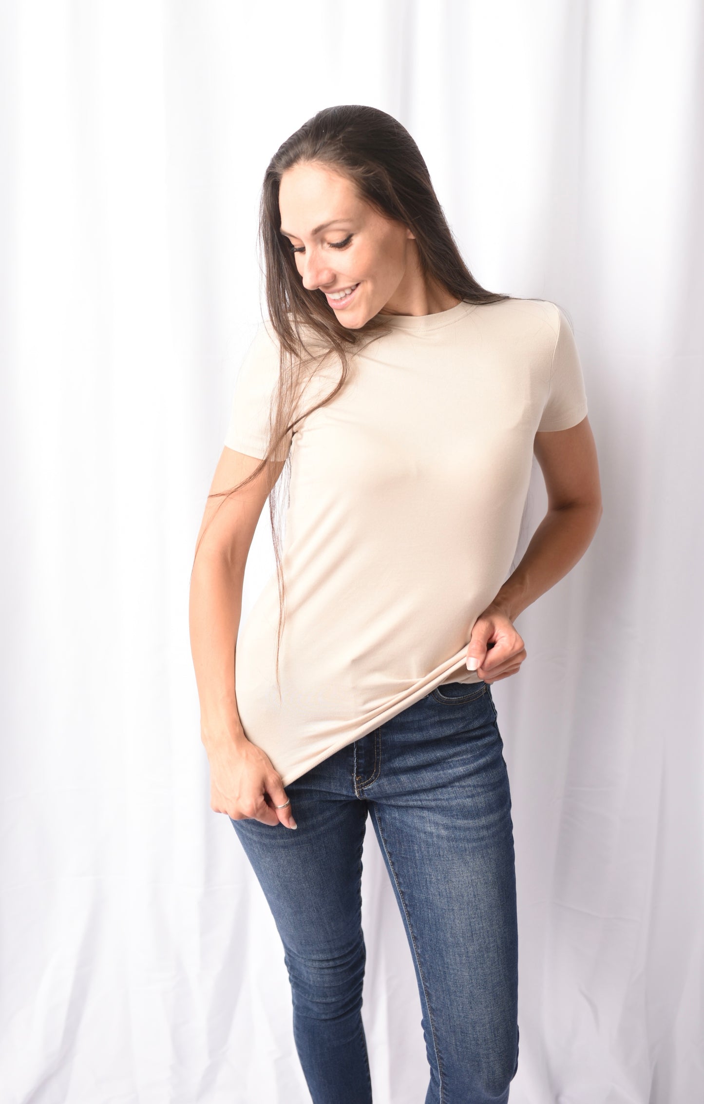 A Crew Neck Fitted White Tee