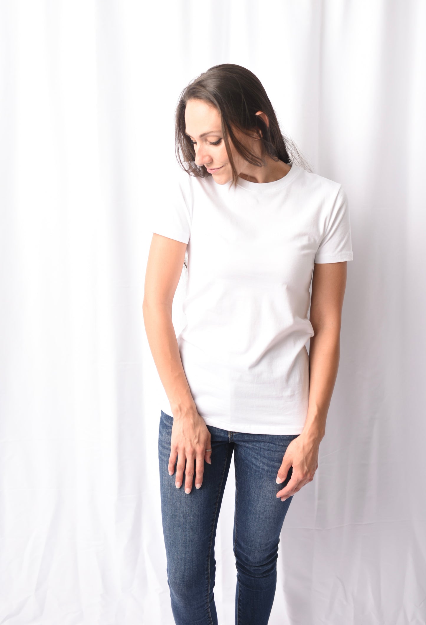 A Crew Neck Fitted White Tee