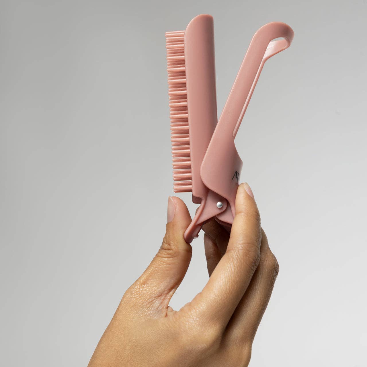 A Volumizing Hair Clip in Terracotta LOL