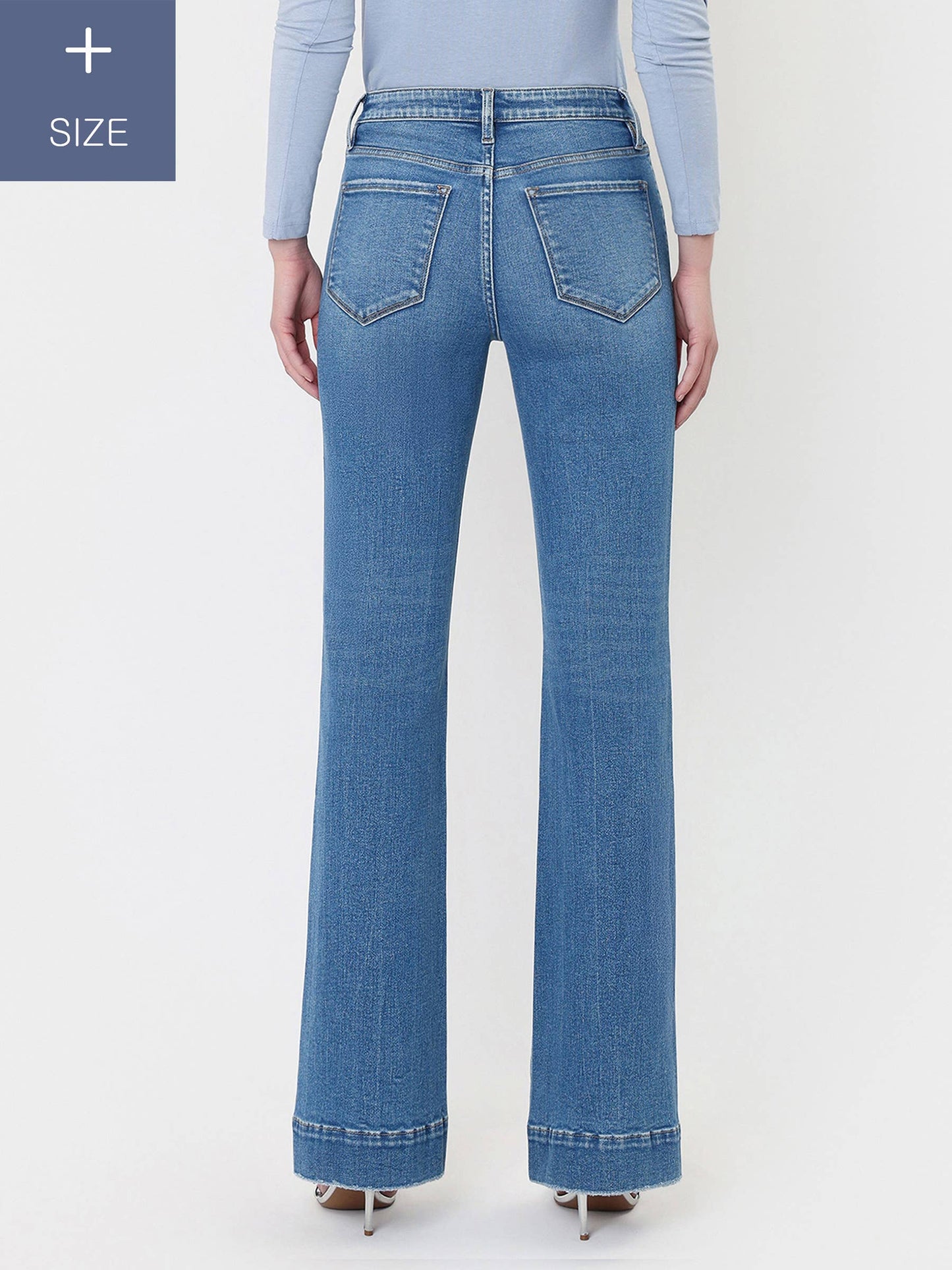 A CURVY HIGH RISE HEM RELAXED FLARE