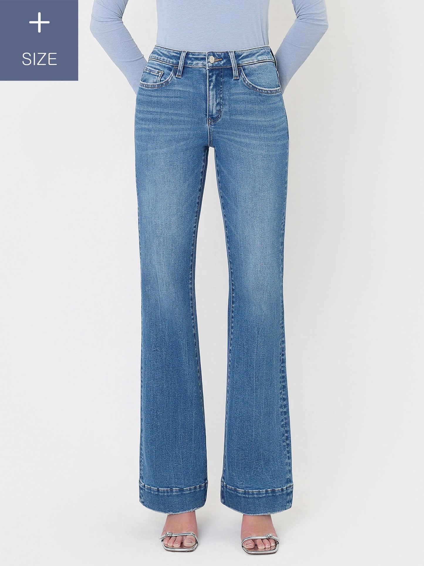 A CURVY HIGH RISE HEM RELAXED FLARE