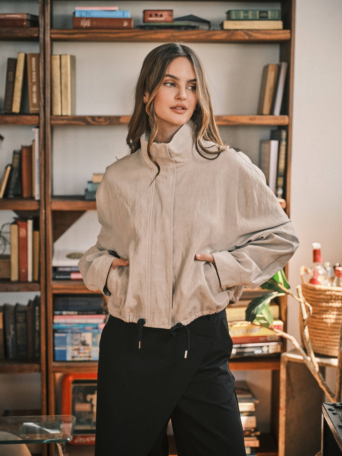 AJJ6432 VEGAN LEATHER TURTLENECK BOMBER JACKET